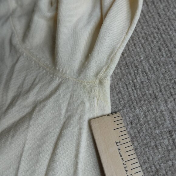 Theory Womens Sweater Medium Beige Solid V Cardigan 100% Wool Preen - Picture 2 of 9